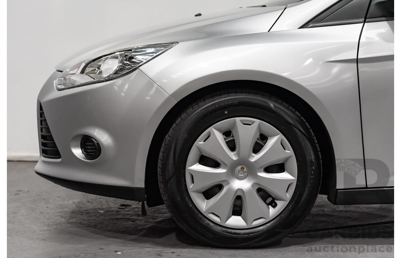 7/2013 Ford Focus Ambiente LW MK2 4d Sedan Metallic Ingot Silver 1.6L
