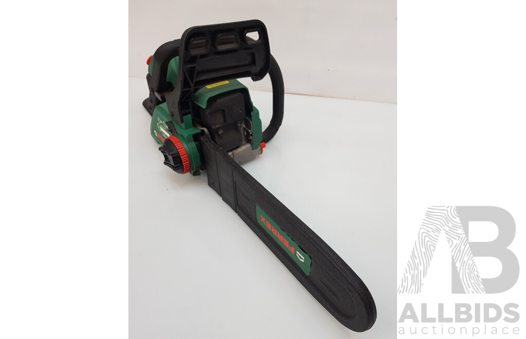 Ferrex Petrol Chainsaw