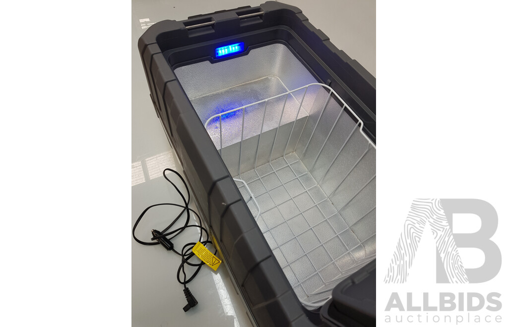Adventuridge 41L Portable Fridge/Freezer