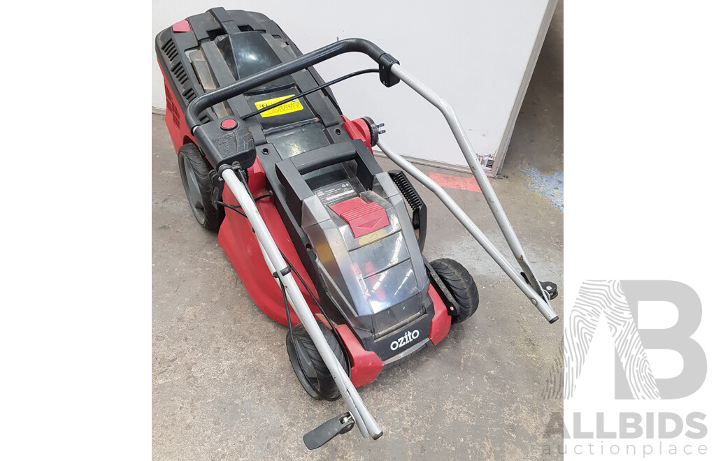 Ozito 300mm Brushless Lawn Mower