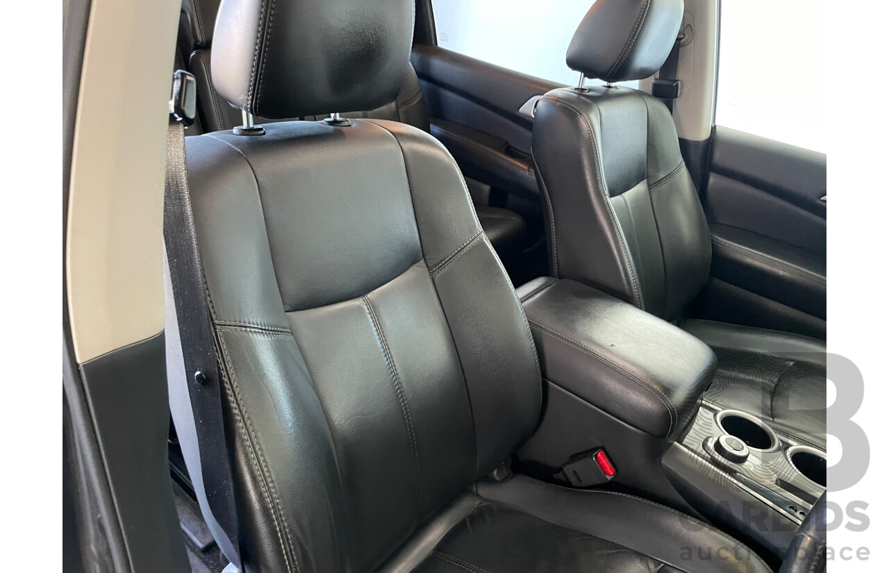 07/2014 Nissan Pathfinder ST-L (4x4) R52 4d Wagon Grey 3.5L