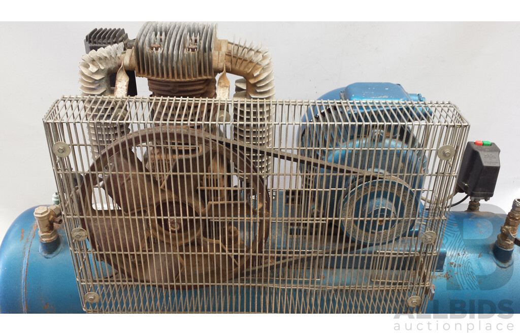 Pilot Air K30P Air Compressor