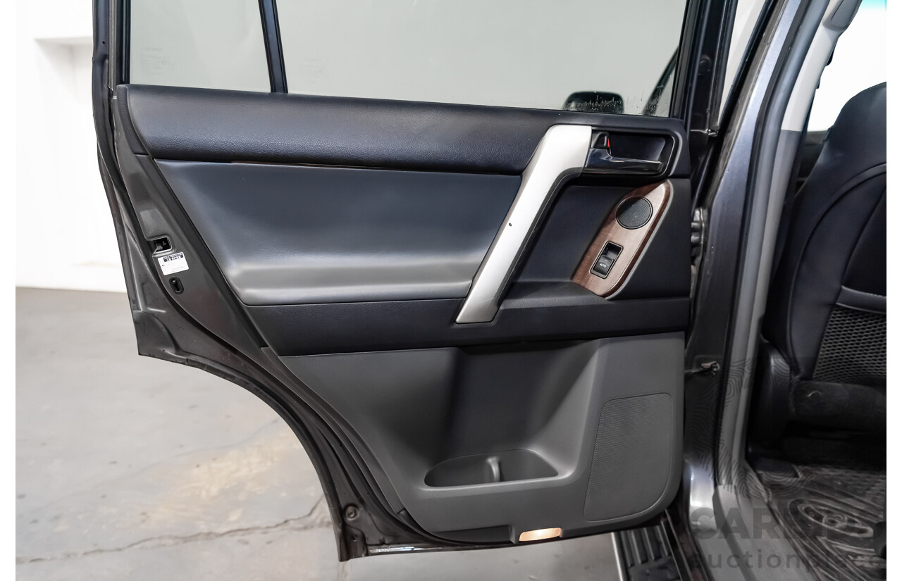 7/2010 Toyota Landcruiser Prado Kakadu (4x4) KDJ150R 4d Wagon Metallic Grey Turbo Diesel 3.0L - 7 Seater