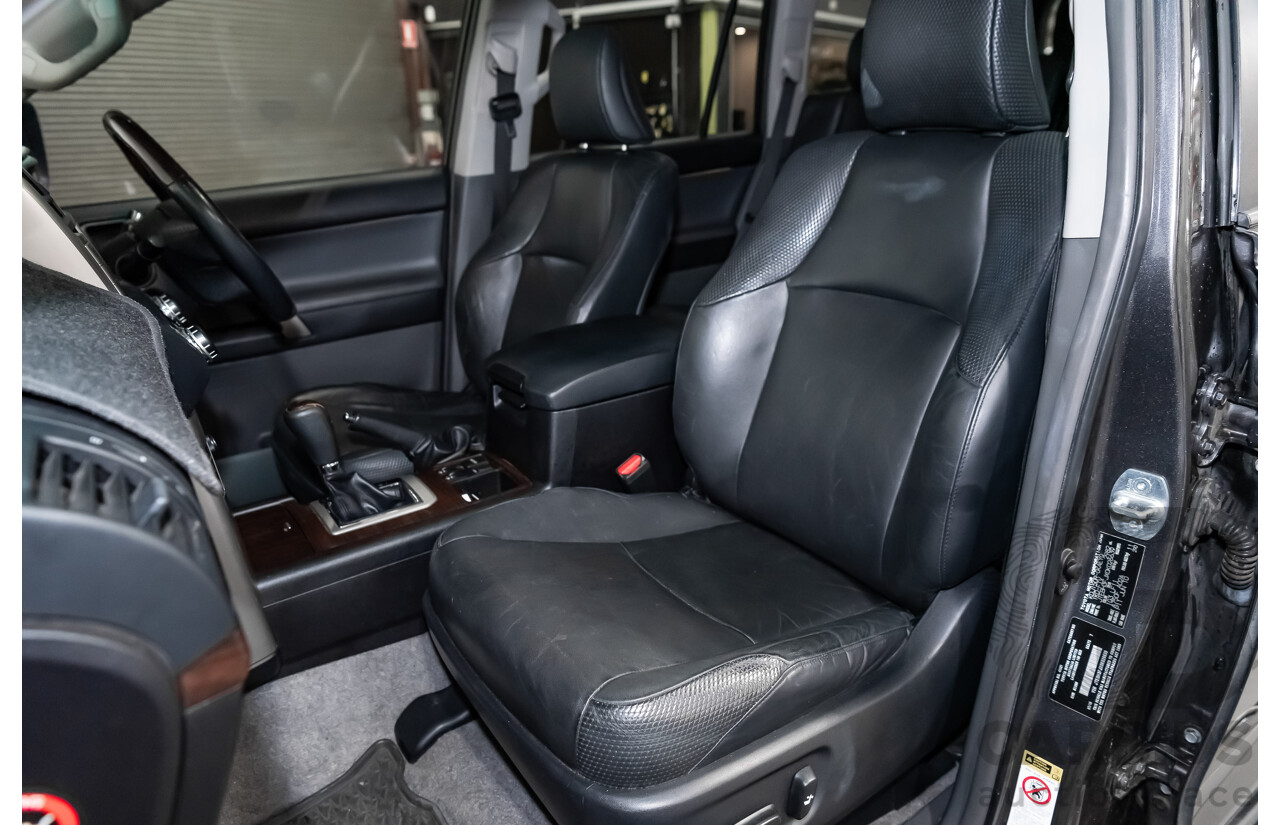 7/2010 Toyota Landcruiser Prado Kakadu (4x4) KDJ150R 4d Wagon Metallic Grey Turbo Diesel 3.0L - 7 Seater