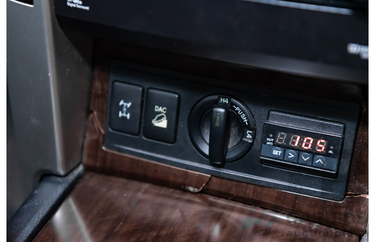 7/2010 Toyota Landcruiser Prado Kakadu (4x4) KDJ150R 4d Wagon Metallic Grey Turbo Diesel 3.0L - 7 Seater