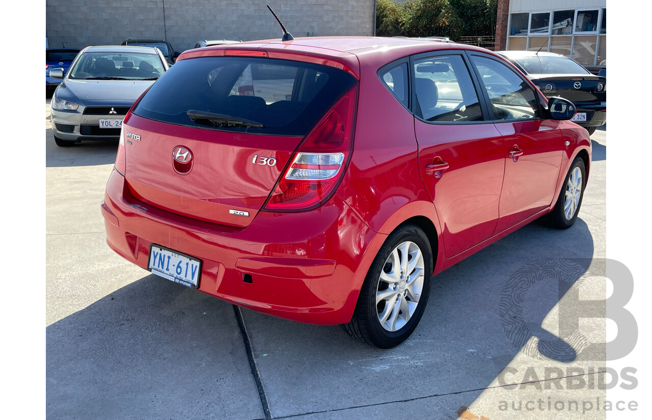 1/2009 Hyundai i30 SLX FD MY09 5d Hatchback Red 2.0L