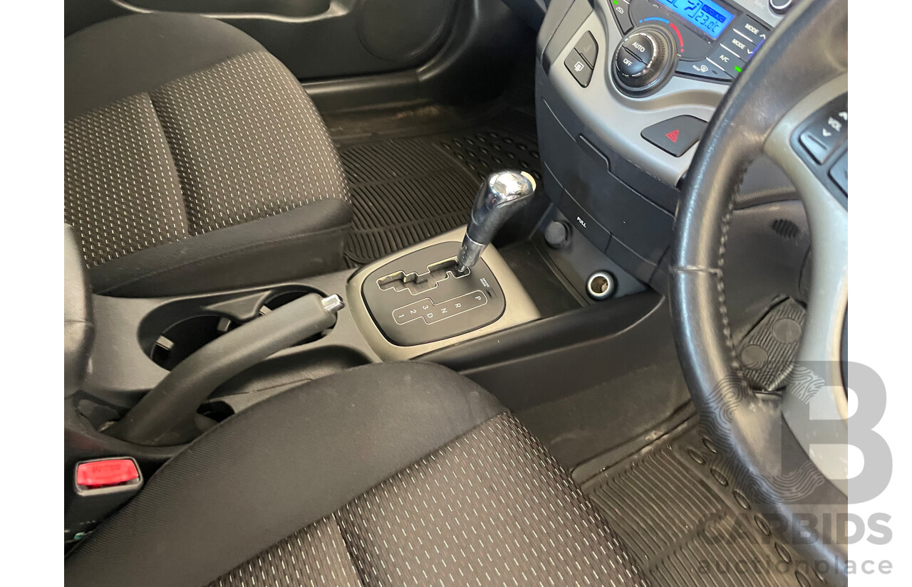 1/2009 Hyundai i30 SLX FD MY09 5d Hatchback Red 2.0L