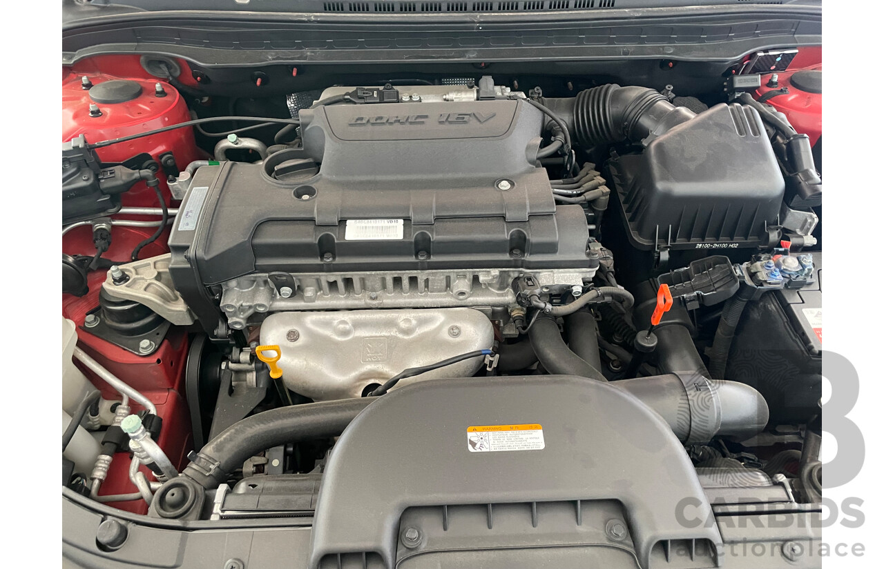 1/2009 Hyundai i30 SLX FD MY09 5d Hatchback Red 2.0L