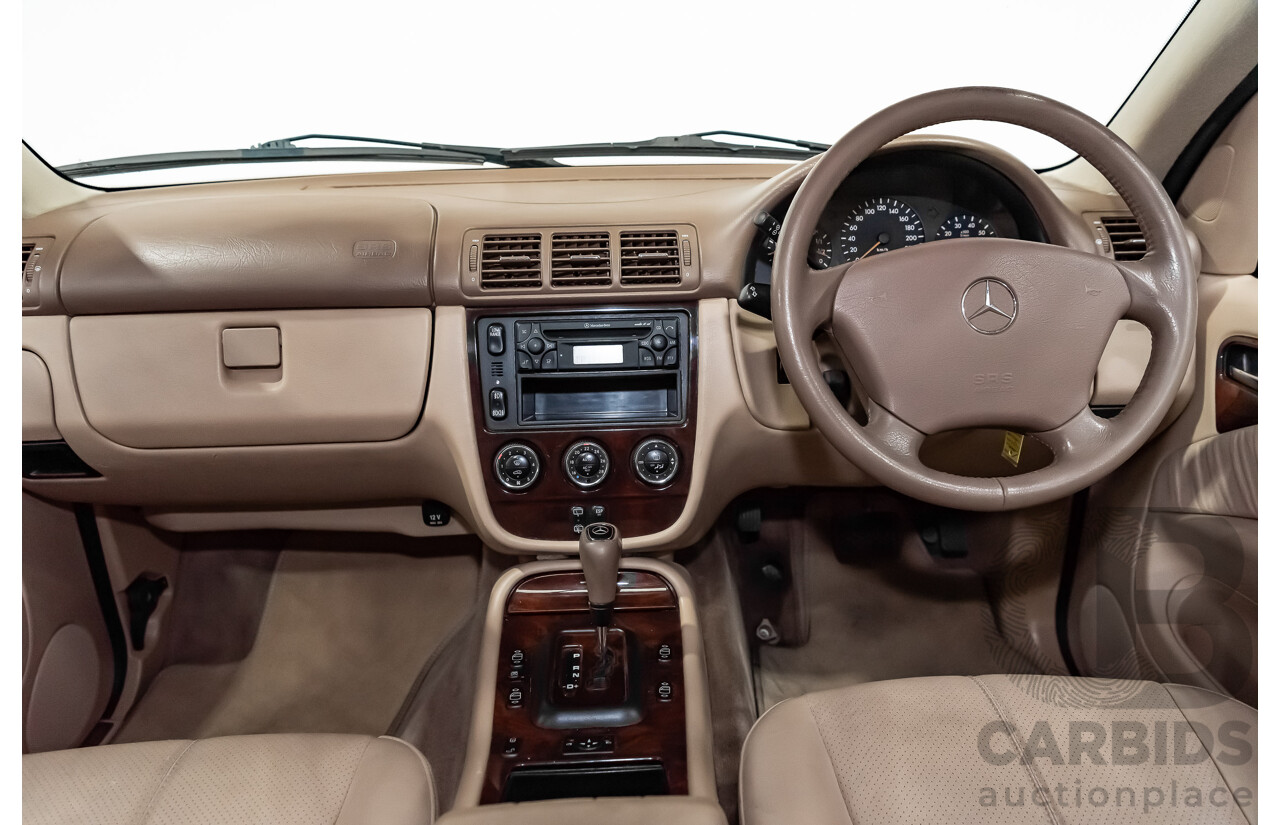 8/2002 Mercedes-Benz ML 320 Luxury (4x4) W163 4d Wagon Gold 3.2L