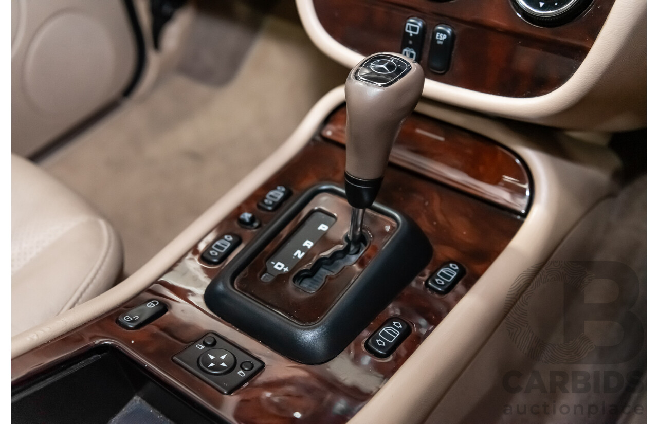 8/2002 Mercedes-Benz ML 320 Luxury (4x4) W163 4d Wagon Gold 3.2L