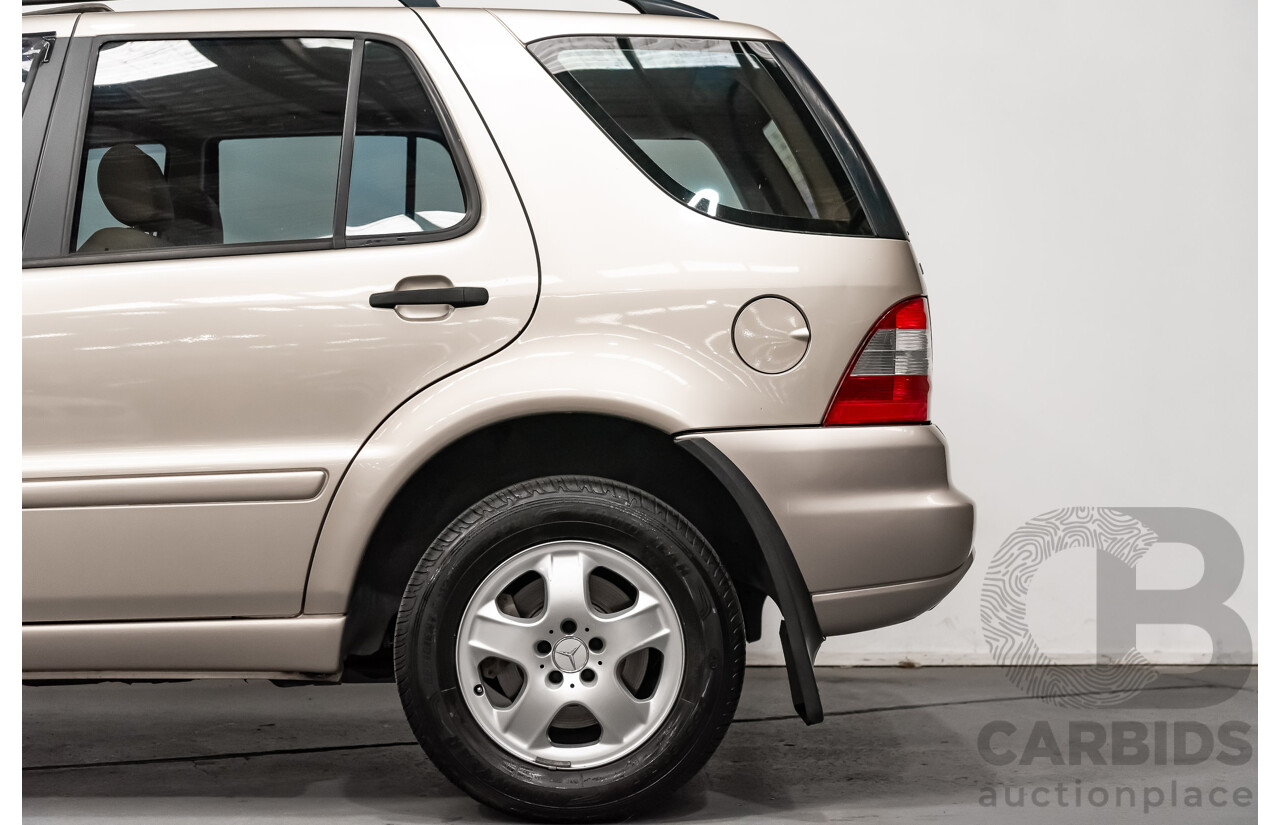 8/2002 Mercedes-Benz ML 320 Luxury (4x4) W163 4d Wagon Gold 3.2L