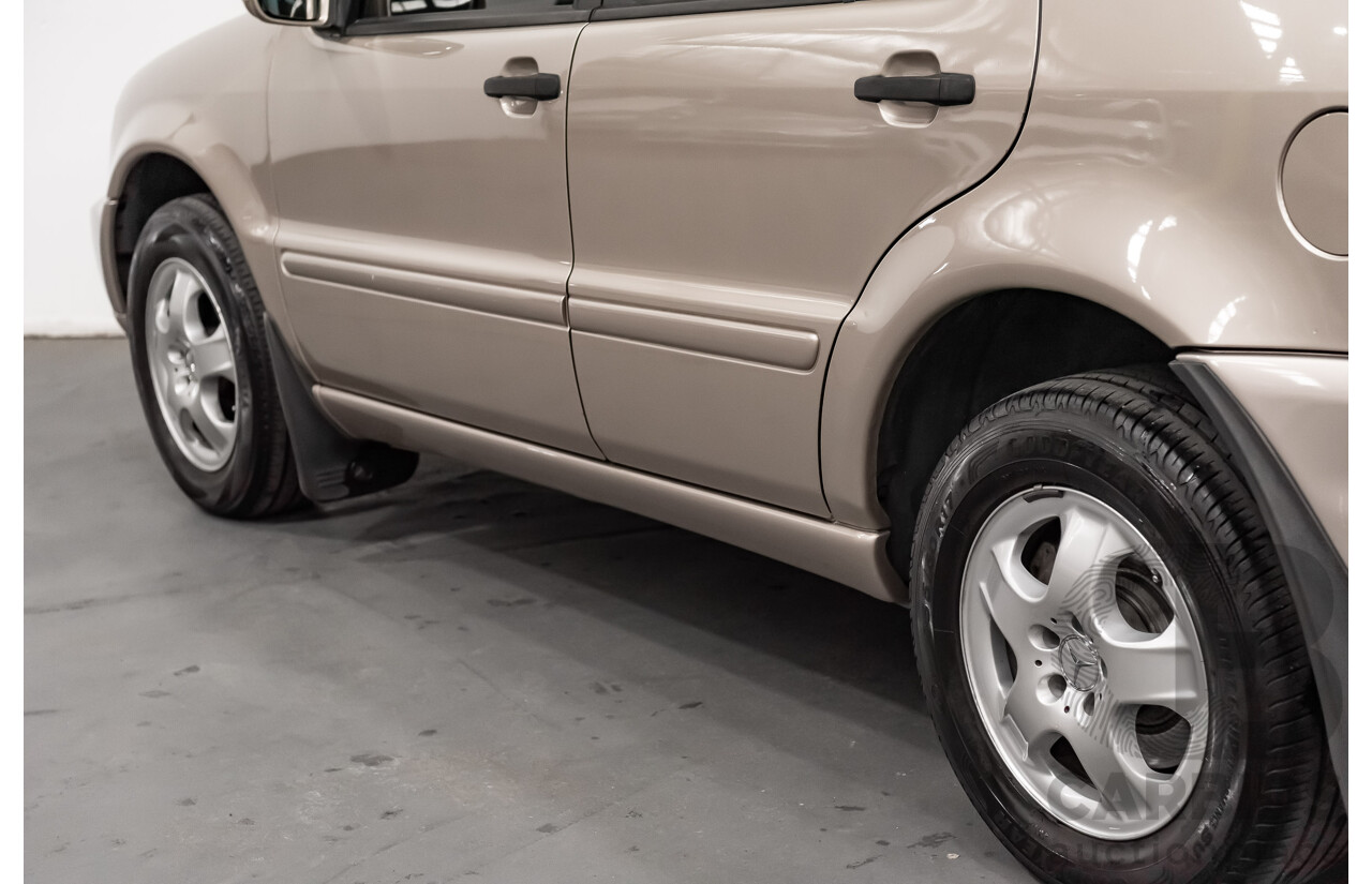 8/2002 Mercedes-Benz ML 320 Luxury (4x4) W163 4d Wagon Gold 3.2L