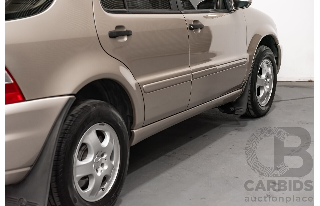 8/2002 Mercedes-Benz ML 320 Luxury (4x4) W163 4d Wagon Gold 3.2L