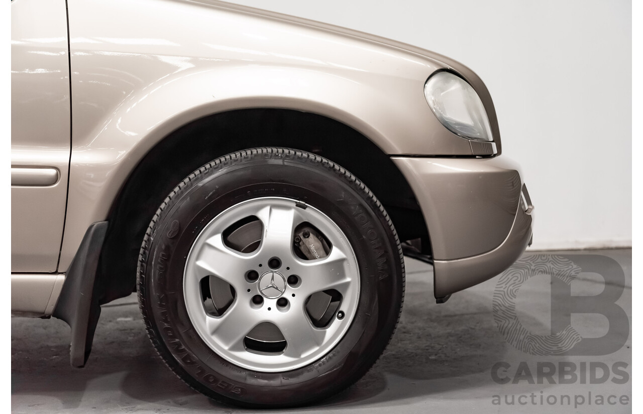 8/2002 Mercedes-Benz ML 320 Luxury (4x4) W163 4d Wagon Gold 3.2L