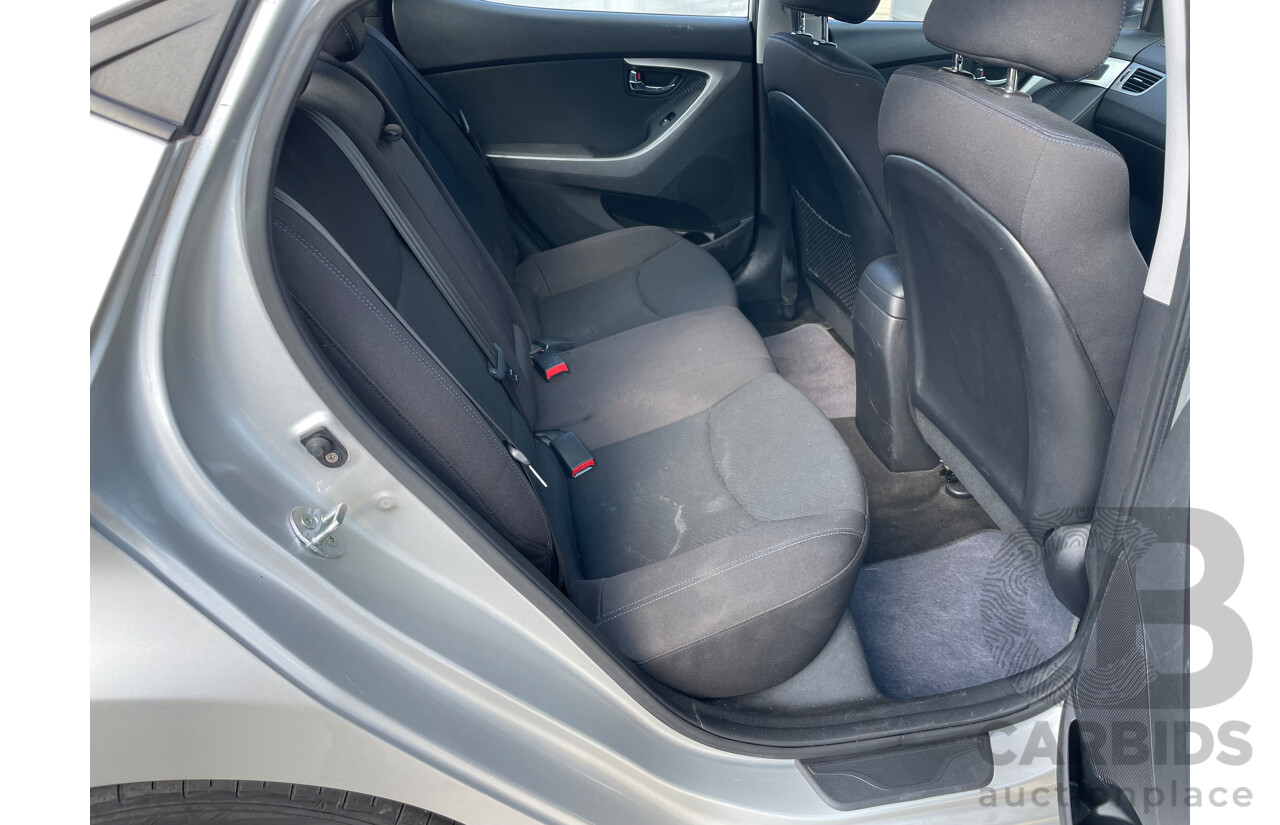7/2013 Hyundai Elantra Elite MD2 4d Sedan Silver 1.8L