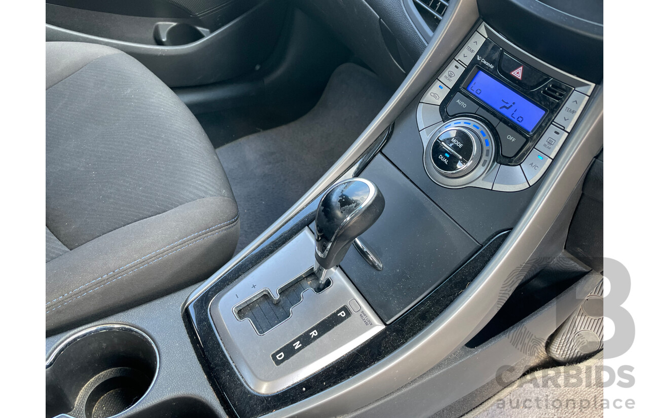 7/2013 Hyundai Elantra Elite MD2 4d Sedan Silver 1.8L