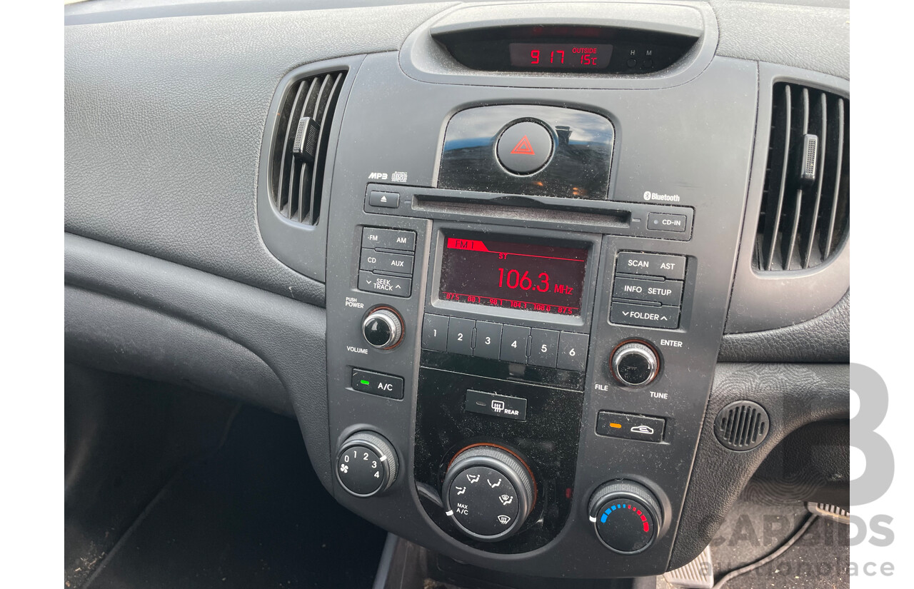 3/2012 Kia Cerato Si TD MY12 5d Hatchback Blue 2.0L