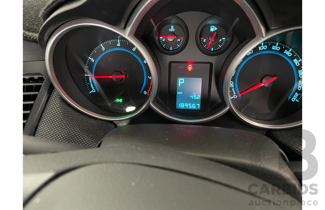 11/2012 Holden Cruze CD JH MY12 5d Hatchback Grey 1.8L