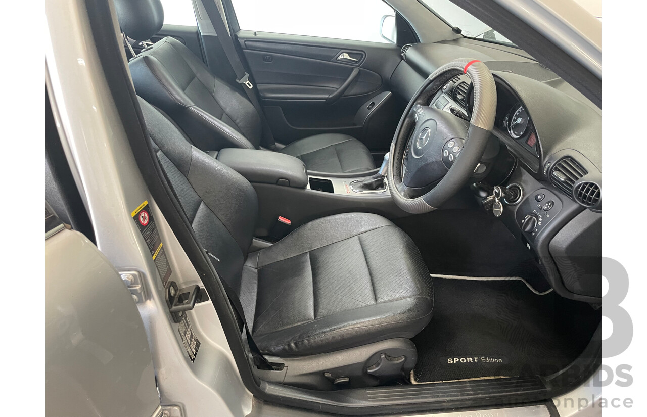 5/2005 Mercedes-Benz C200 Kompressor Sport Edition W203 4d Sedan Silver 1.8L