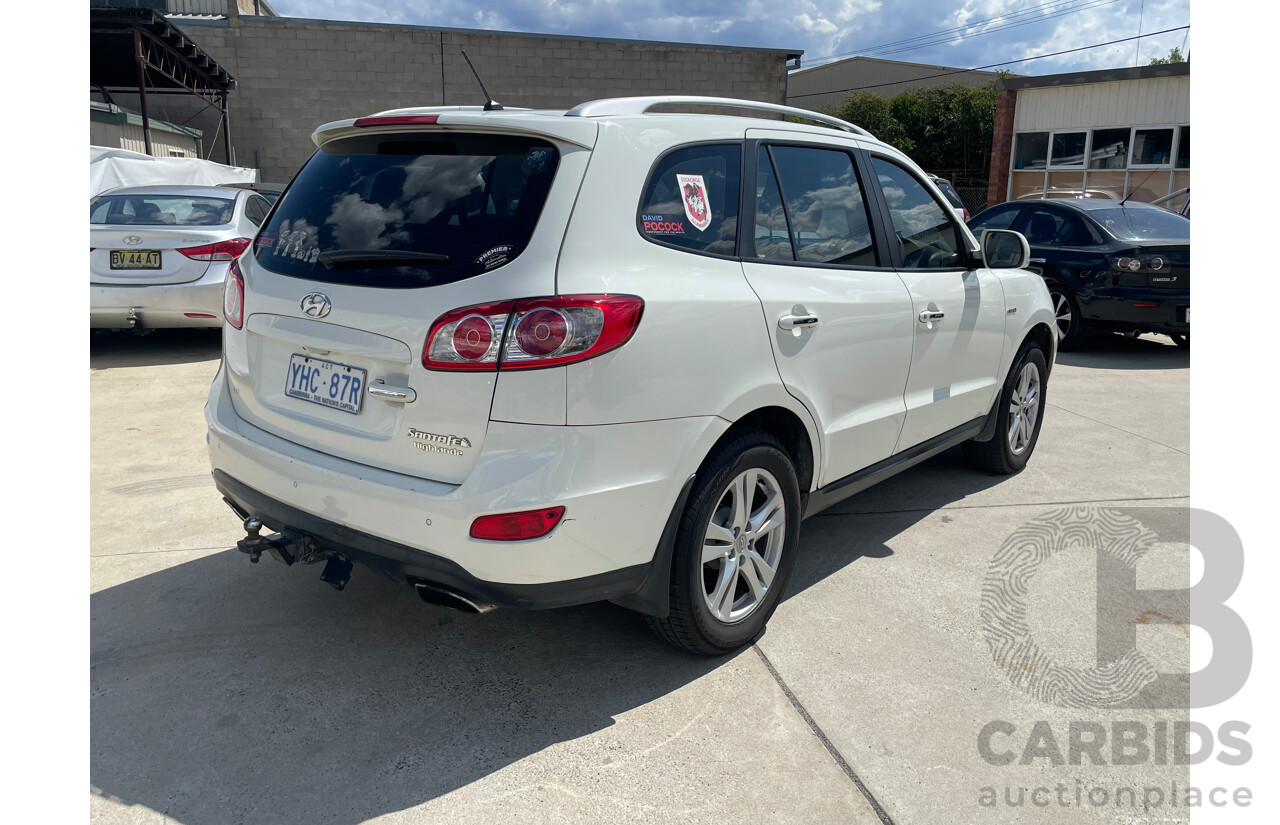 2/2010 Hyundai Santa Fe Highlander CRDi (4x4) CM MY10 4d Wagon White 2.2L