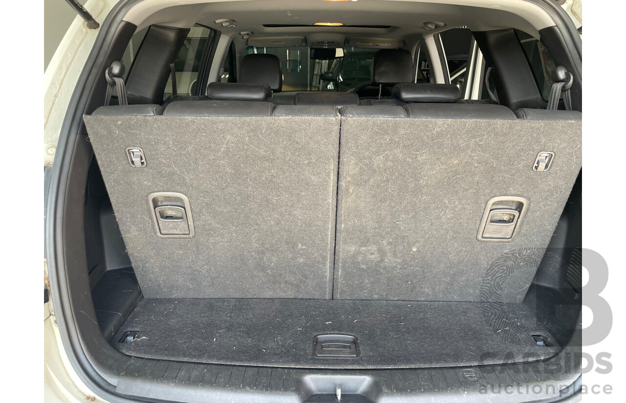 2/2010 Hyundai Santa Fe Highlander CRDi (4x4) CM MY10 4d Wagon White 2.2L