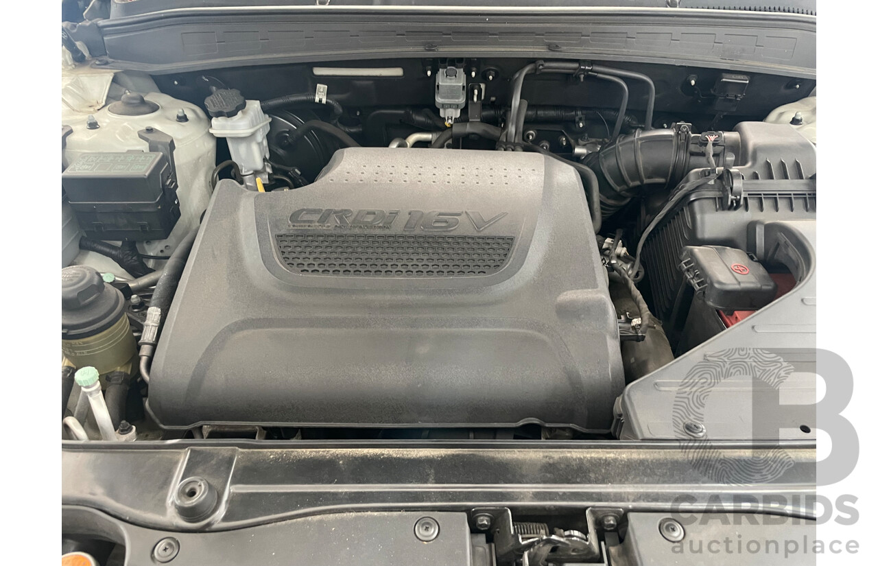 2/2010 Hyundai Santa Fe Highlander CRDi (4x4) CM MY10 4d Wagon White 2.2L