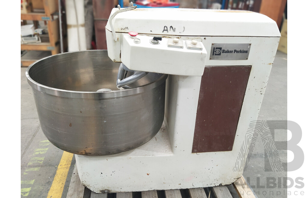 Sancassiano Impastatrice Commercial Dough Mixer