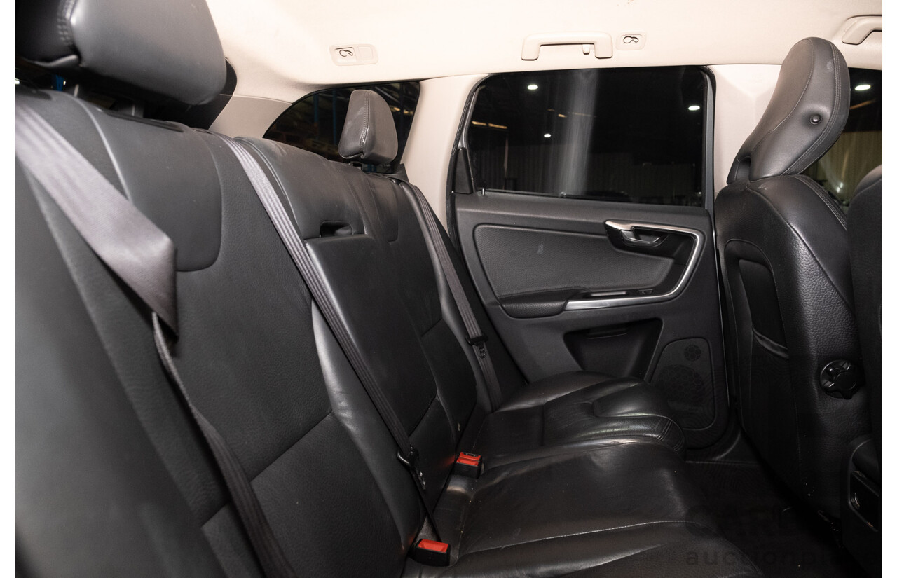 7/2014 Volvo XC60 D4 Luxury DZ 4d Wagon Metallic Silver Turbo Diesel 2.0L