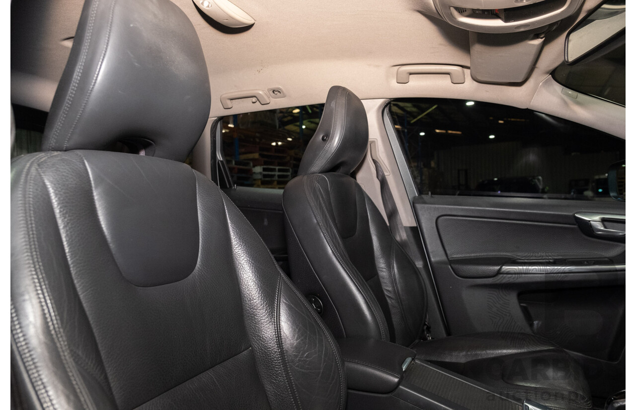 7/2014 Volvo XC60 D4 Luxury DZ 4d Wagon Metallic Silver Turbo Diesel 2.0L