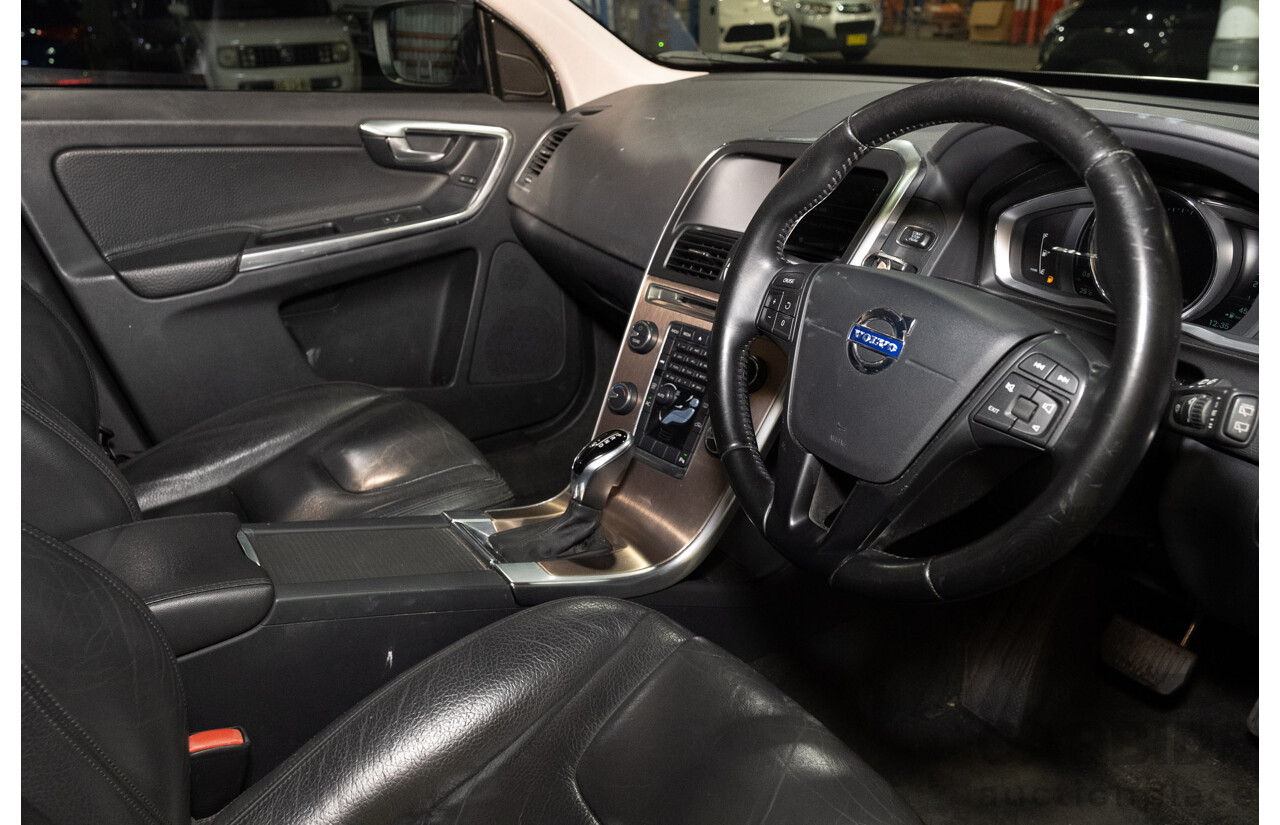 7/2014 Volvo XC60 D4 Luxury DZ 4d Wagon Metallic Silver Turbo Diesel 2.0L