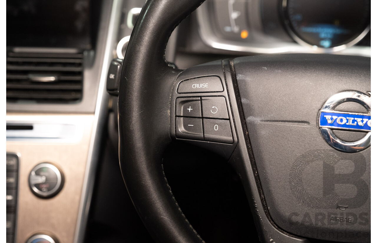 7/2014 Volvo XC60 D4 Luxury DZ 4d Wagon Metallic Silver Turbo Diesel 2.0L