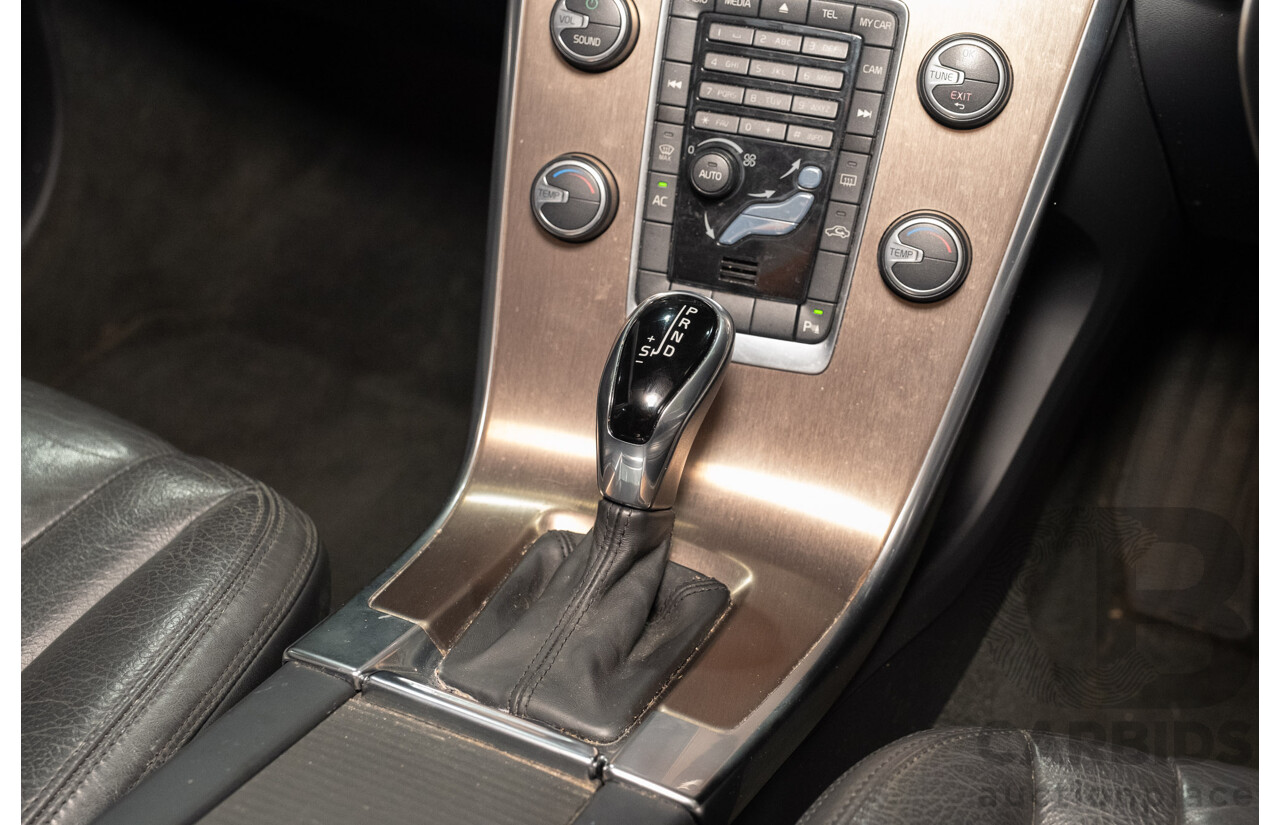 7/2014 Volvo XC60 D4 Luxury DZ 4d Wagon Metallic Silver Turbo Diesel 2.0L