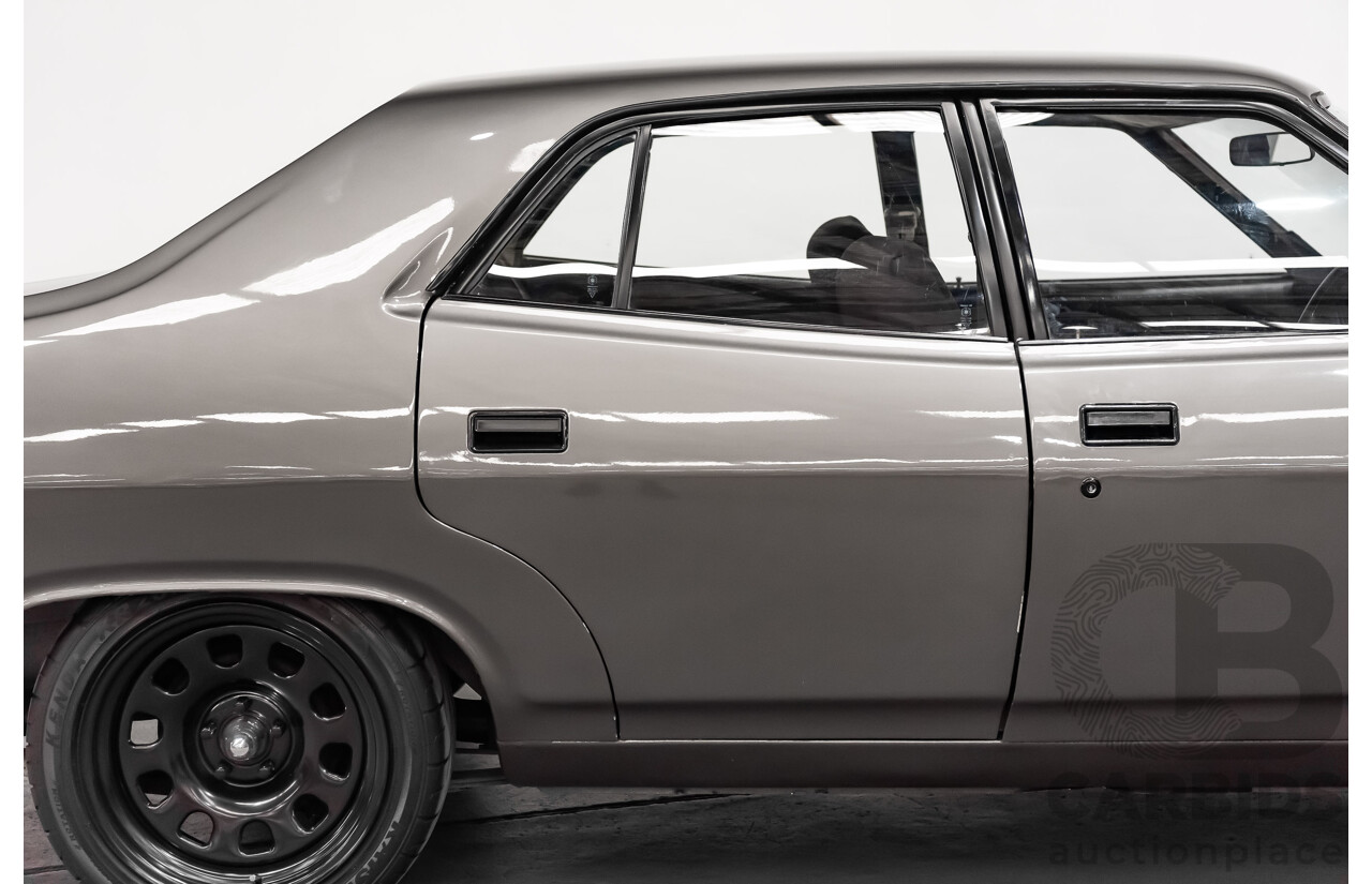 4/1975 Ford Fairlane 500 ZG Y Code 4d Sedan Metallic Grey 351ci V8 5.8L