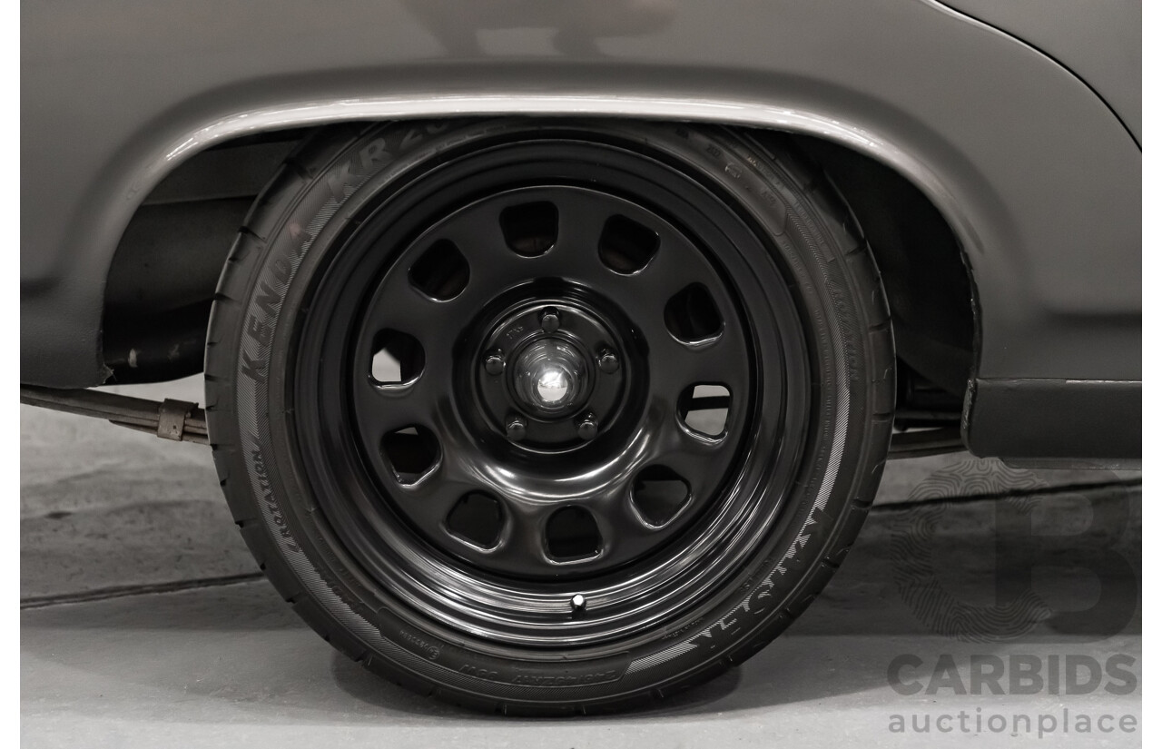 4/1975 Ford Fairlane 500 ZG Y Code 4d Sedan Metallic Grey 351ci V8 5.8L