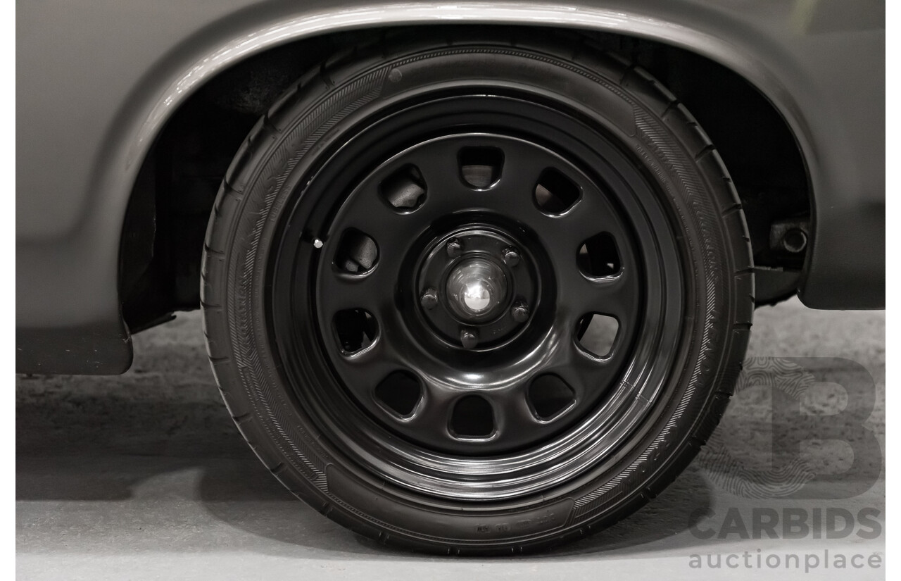 4/1975 Ford Fairlane 500 ZG Y Code 4d Sedan Metallic Grey 351ci V8 5.8L