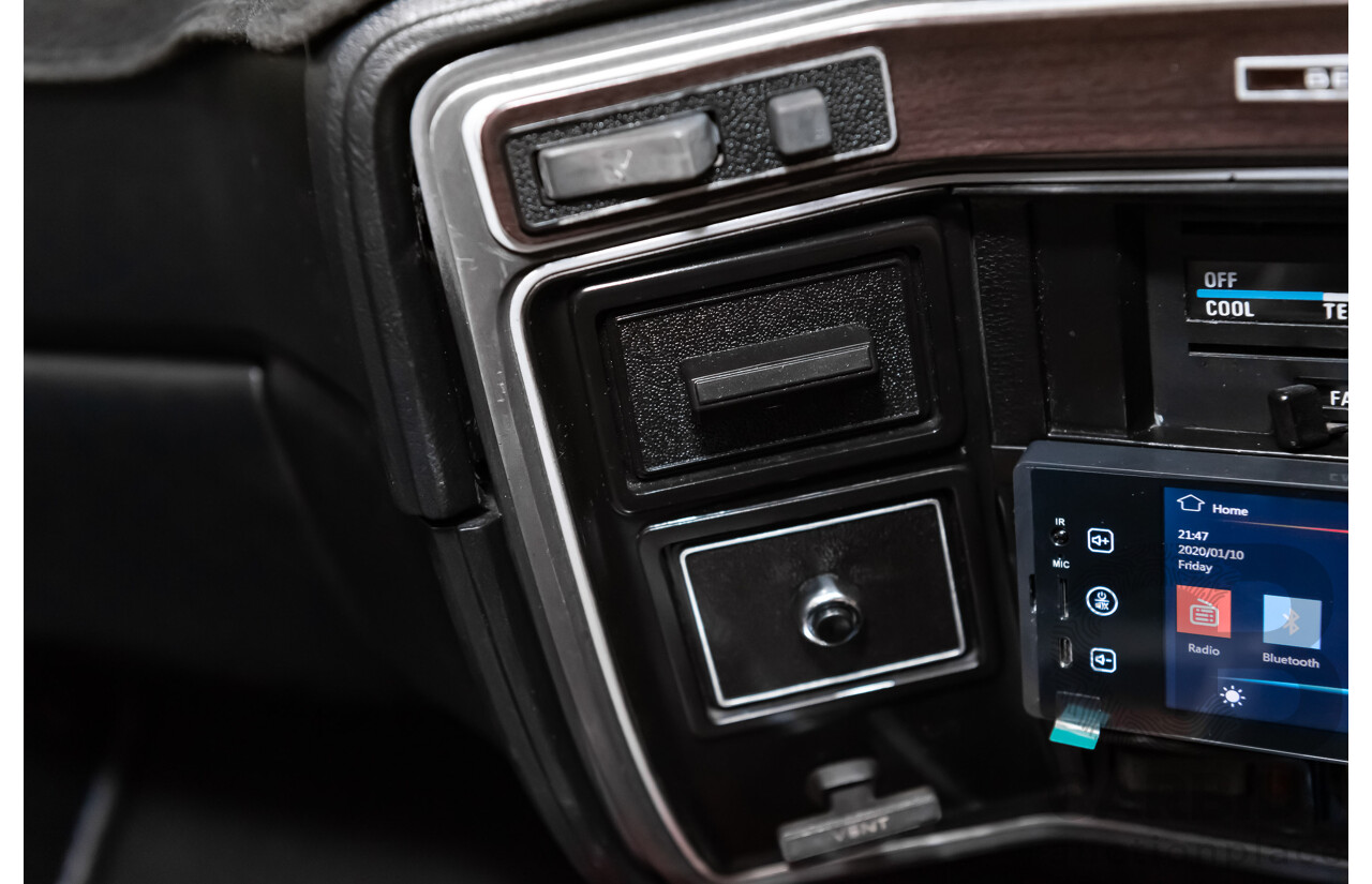 4/1975 Ford Fairlane 500 ZG Y Code 4d Sedan Metallic Grey 351ci V8 5.8L