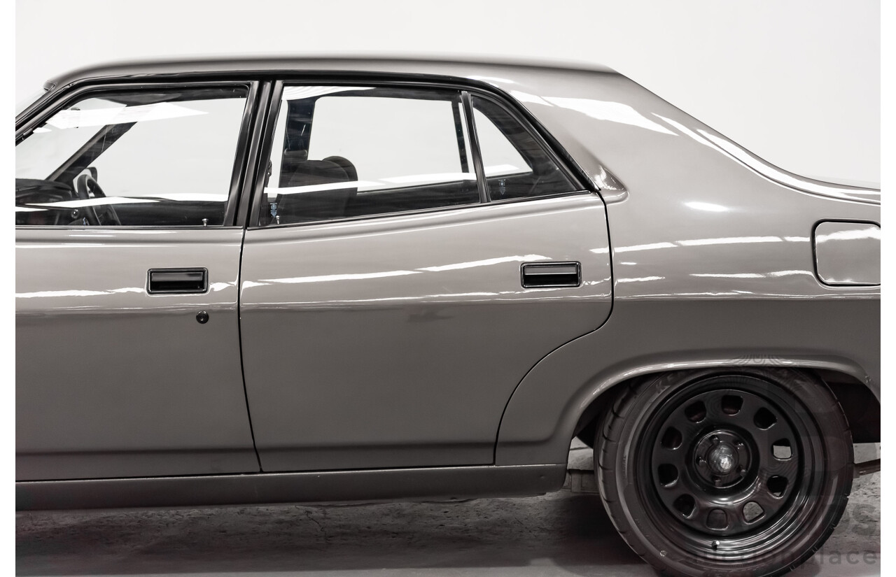 4/1975 Ford Fairlane 500 ZG Y Code 4d Sedan Metallic Grey 351ci V8 5.8L