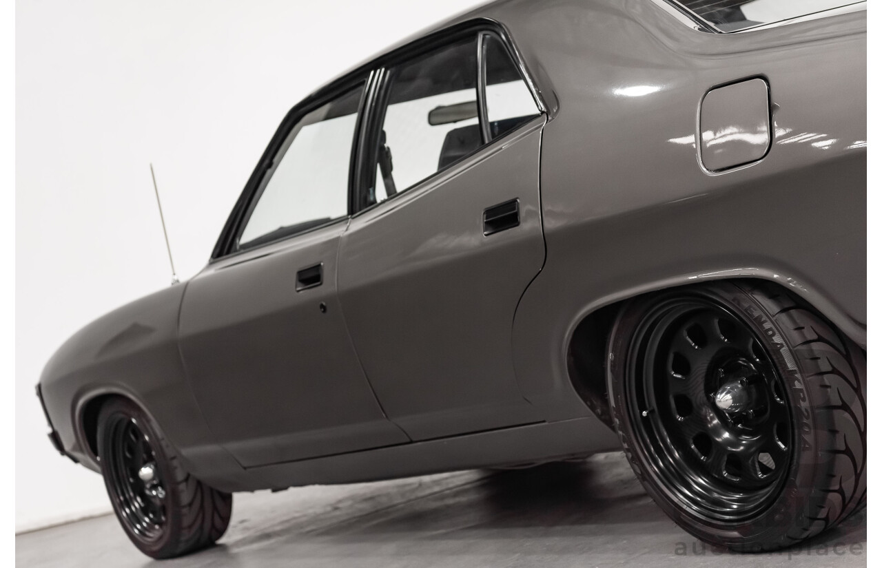 4/1975 Ford Fairlane 500 ZG Y Code 4d Sedan Metallic Grey 351ci V8 5.8L