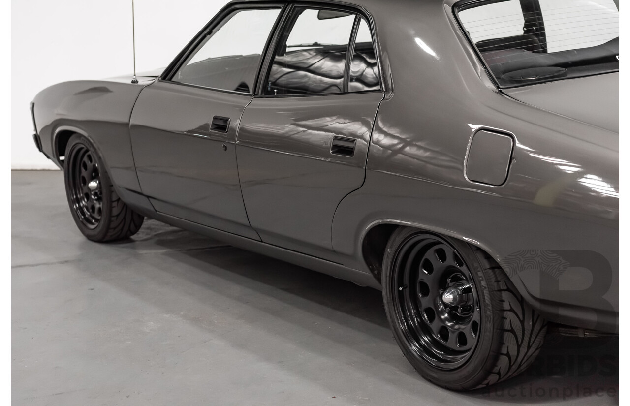 4/1975 Ford Fairlane 500 ZG Y Code 4d Sedan Metallic Grey 351ci V8 5.8L