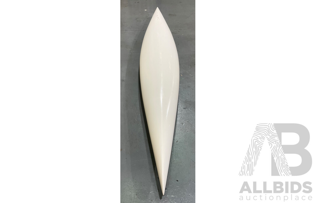 B-LINE Fibreglass Kayak & Paddle