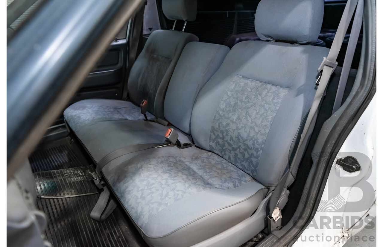 9/1998 Ford Falcon GLi Longreach Tradesman XHII Panel Van White 4.0L