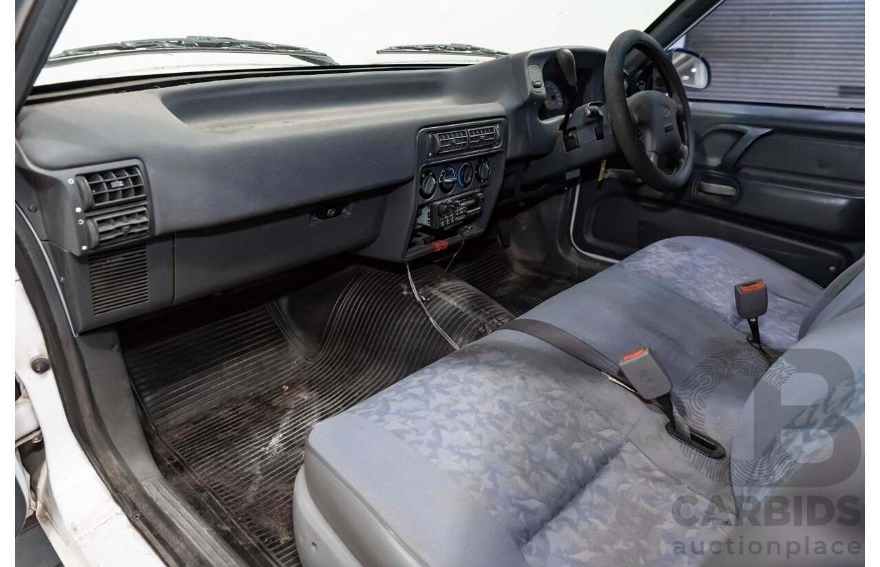 9/1998 Ford Falcon GLi Longreach Tradesman XHII Panel Van White 4.0L