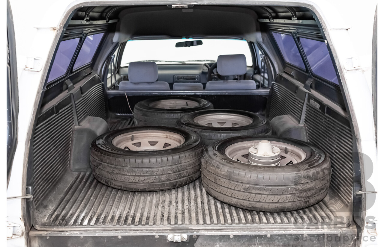 9/1998 Ford Falcon GLi Longreach Tradesman XHII Panel Van White 4.0L