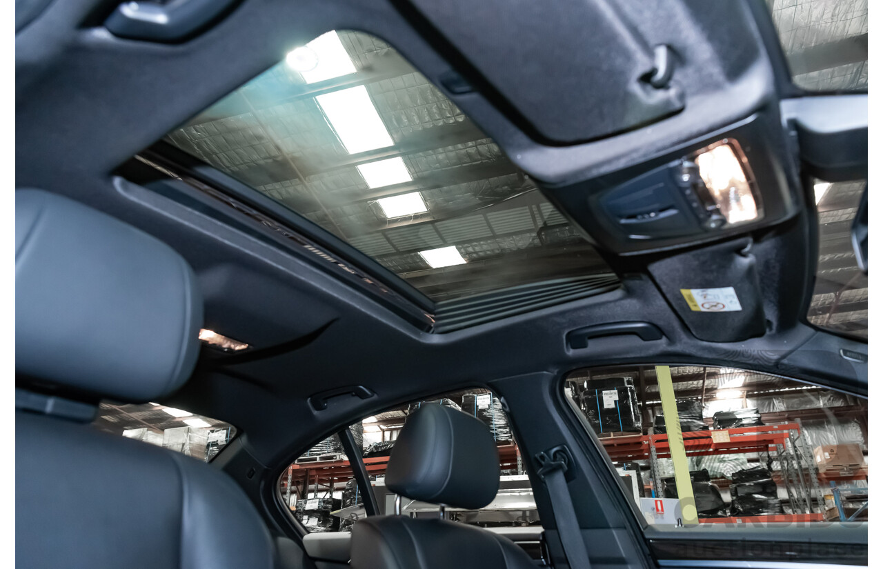 11/2013 BMW 528i M-Sport F10 MY14 4d Sedan Midnight Blue Metallic Turbo 2.0L