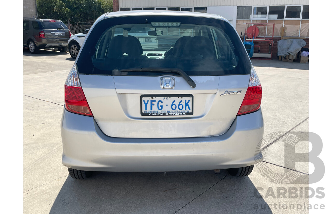 7/2007 Honda Jazz GLi MY06 5d Hatchback Silver 1.3L