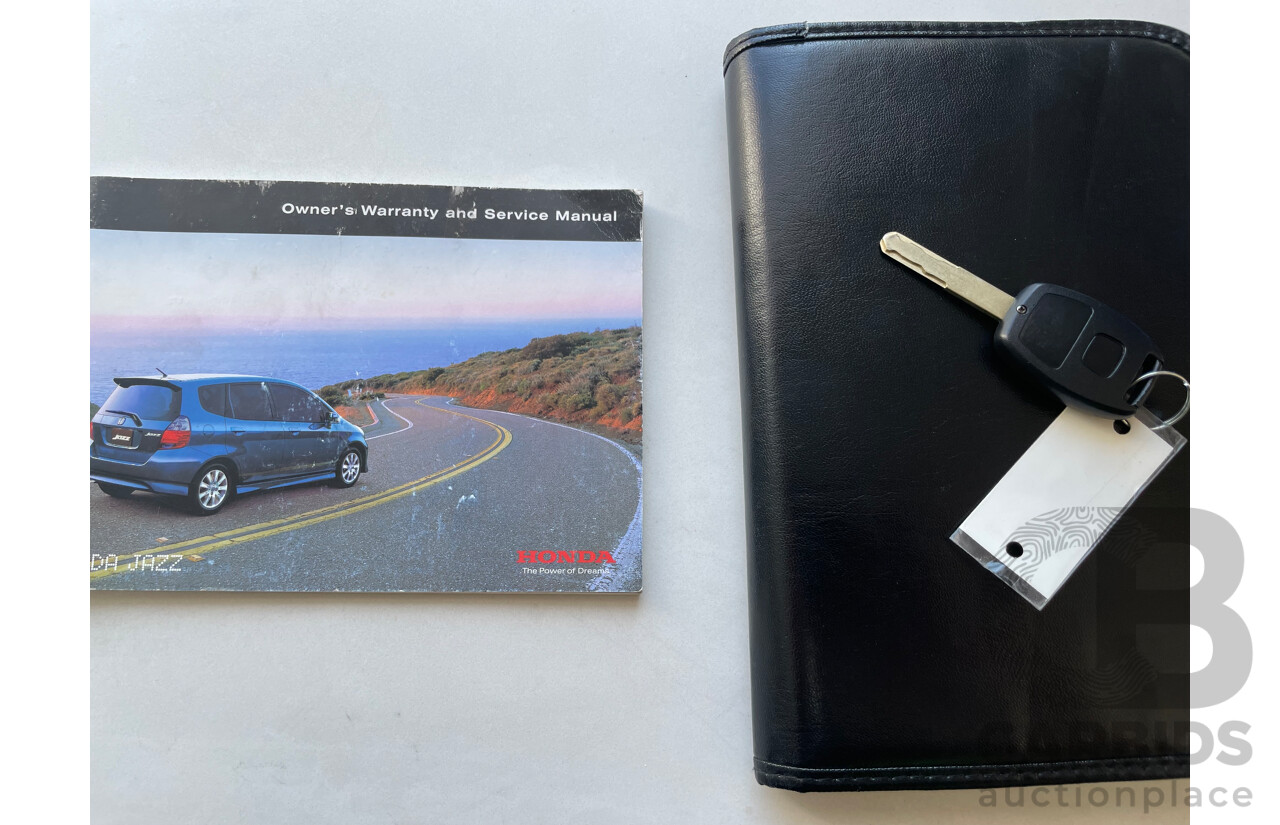 7/2007 Honda Jazz GLi MY06 5d Hatchback Silver 1.3L