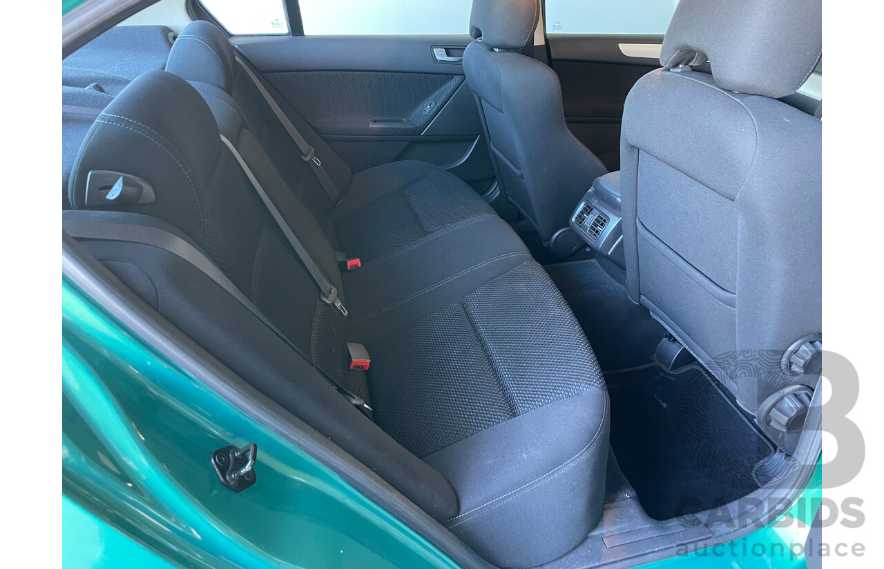 6/2012 Ford Falcon XR6 FG MK2 4d Sedan Green 4.0L - Manual Transmission