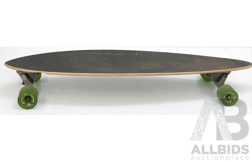 Vault Skateboard - Lot 1501757 | ALLBIDS