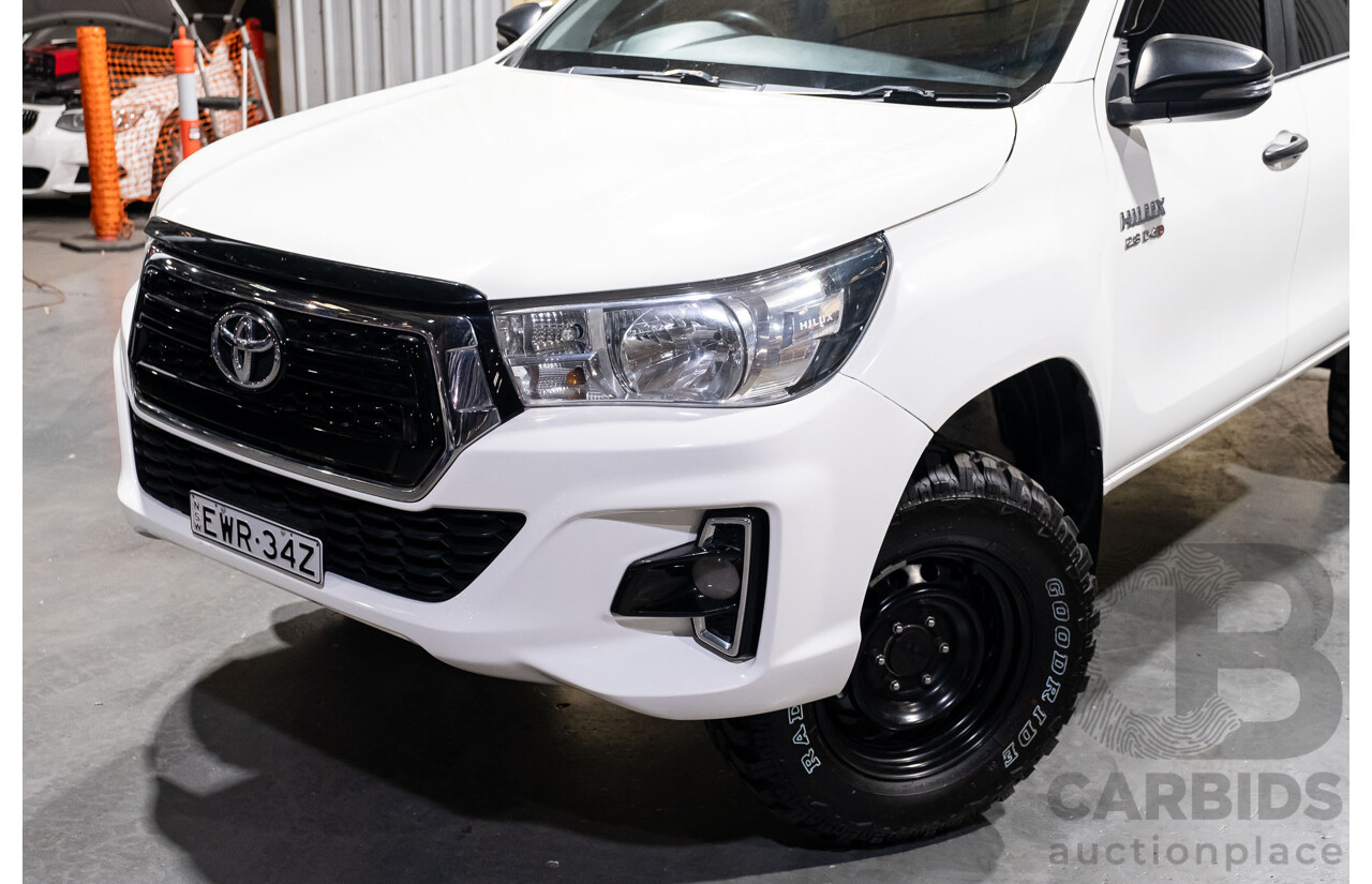 03/2019 Toyota Hilux SR (4x4) GUN126R MY19 4d Dual Cab White Turbo Diesel 2.8L