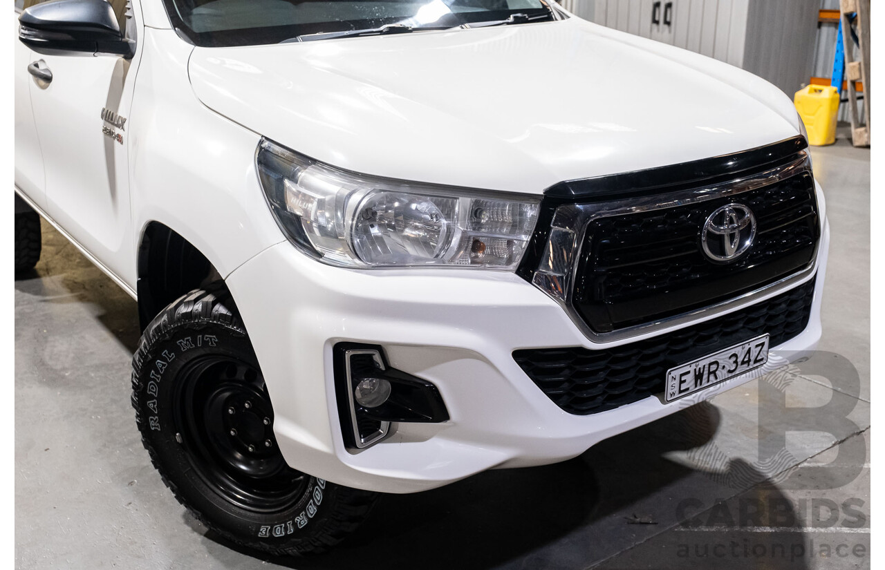 03/2019 Toyota Hilux SR (4x4) GUN126R MY19 4d Dual Cab White Turbo Diesel 2.8L